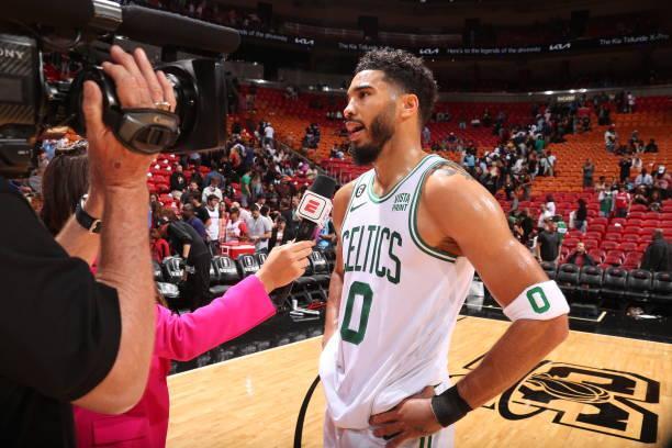 林书豪也因 林书豪也因