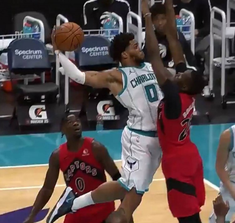 许多球迷来 许多球迷来