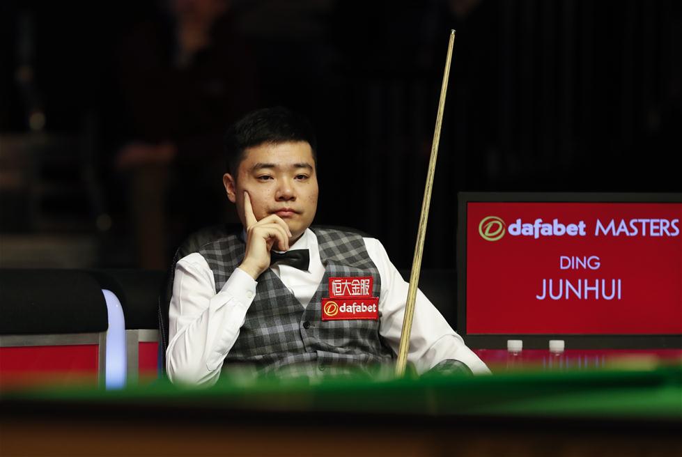 比赛中崭露 比赛中崭露