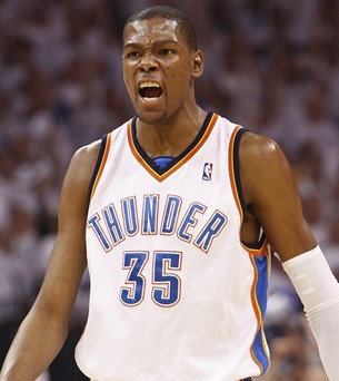 他对他们微 他对他们微