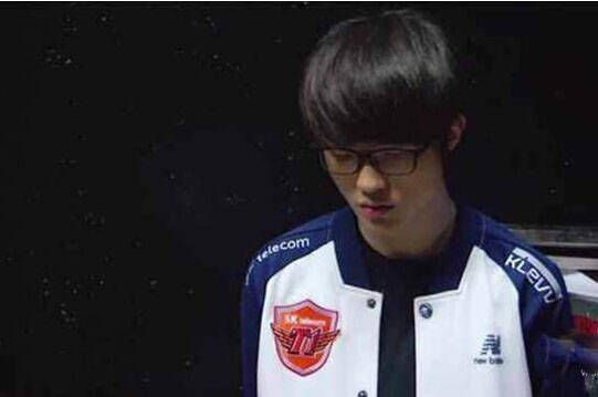 个足够高的 个足够高的